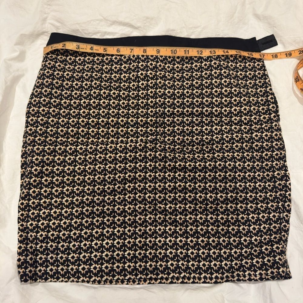 Cynthia Rowley Black and Cream Geometric Pencil Skirt